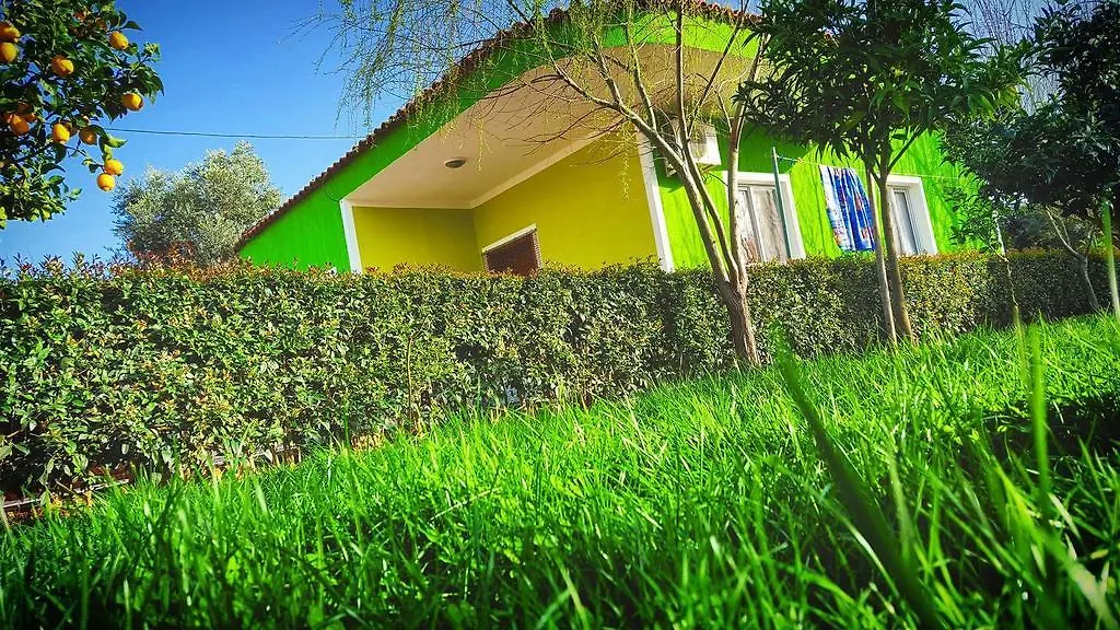 Garden House Villa Ksamil 0*,